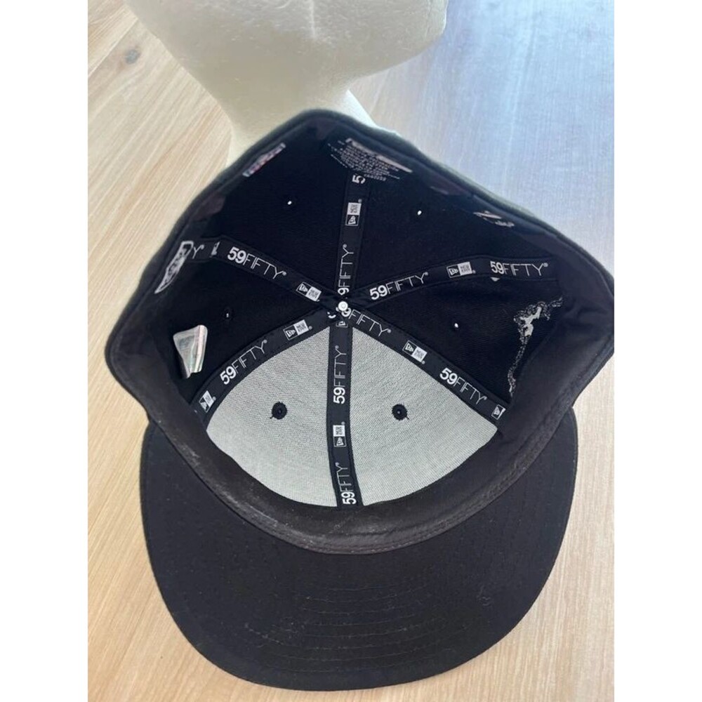 Baseball Caps - Picture 9 of 11